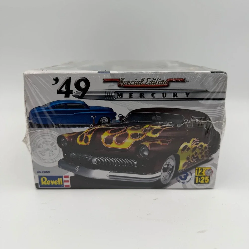 Revell '49 Mercury Special Edition Plastic Kit 85-2860 Model Car